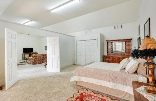 Paris Vacation Rental about 15 Mi to Mount Magazine! - Foto 19