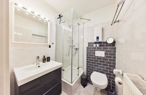 CITY Apartments in zentraler Lage mit Parkplatz - nah an GOP, Kliniken, Bali-Therme - Foto 6