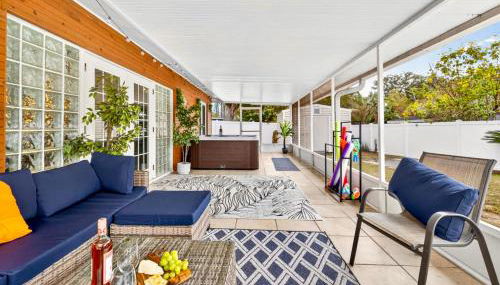 The Flamingo*4bed*pool*jacuzzi*foosball - Foto 3