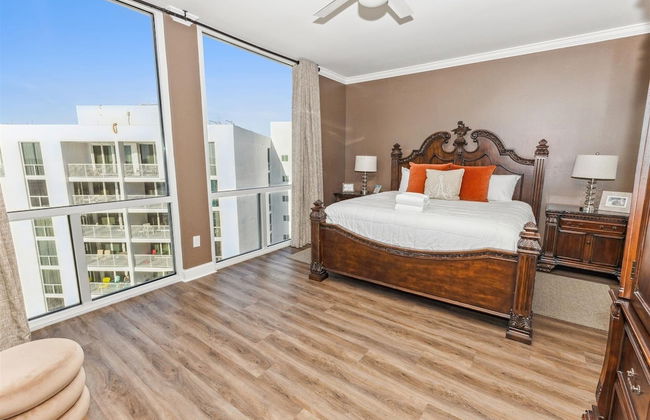 Shoreline Towers 1124 3 Bedroom Condo by RedAwning - Photo 10