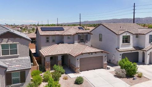 Modern Desert Home-Great for families & groups, near golf, hiking, and city fun, Private in-law suite with own entrance also available separately - Foto 2