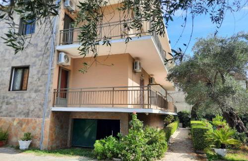 MARIA APARTMENTS - Photo 20