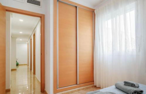 Alicante Centrum - Train Station - Foto 21