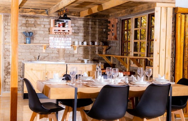 Rustic Luxury Farm Cabin Located in Hwedza - 2031 - Foto 10