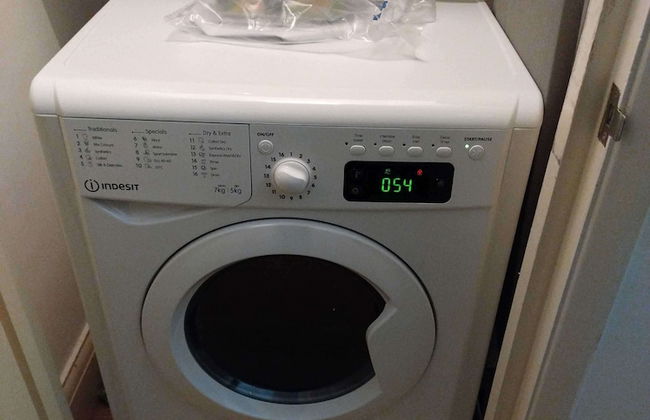 Light 1-bed - London N8 - Free Parking - Fast Wifi - Foto 27