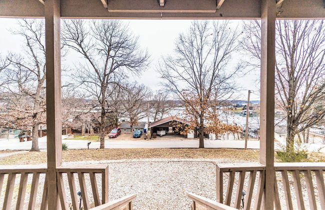 Osage Beach Getaway Lake Views Pet Friendly! - Photo 40