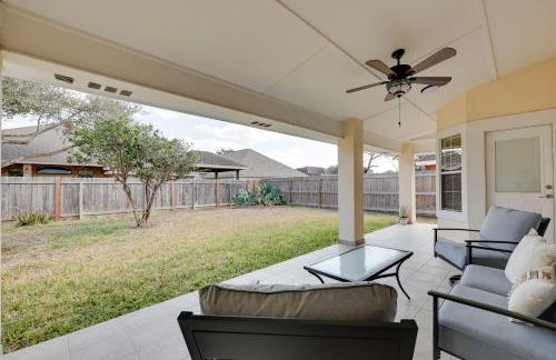 Fenced Yard Home Near Hospitals in Edinburg! - Photo 2