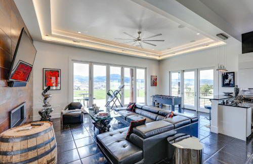 Motorcycle-Themed Home in Spearfish with Hot Tub! - Foto 1