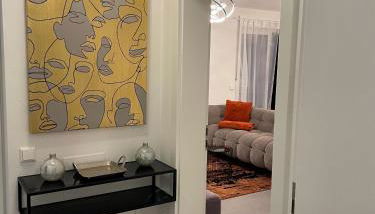 Hochwertige Stilvolle 2 Zimmer Erdgeschoss Wohnung mit großer Terasse und Garten - Foto 4