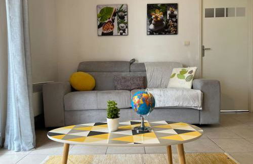 T2 Calme et Paisible Parking Piscine - Foto 13