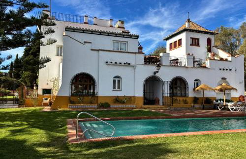 Hacienda Clavero Nine Superior Apartment - Photo 41