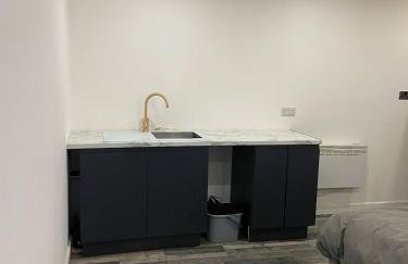 Cozy Private Studio with En-Suite - Foto 3