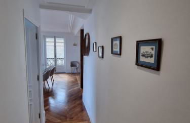 Face château St Germain en Laye, appartement 4 à 6 personnes, 23 min de Paris Champs-Elysées - Foto 17