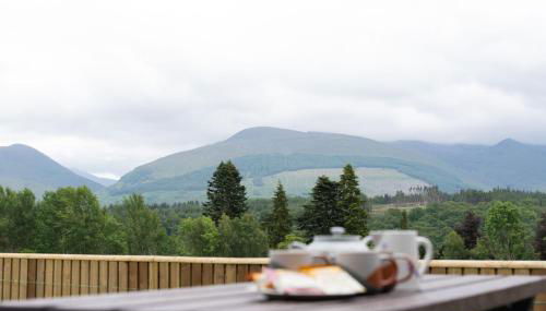 The Swallows Nest - Photo 4