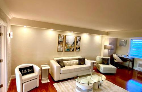 Deluxe waterfront one bedroom apartment with Miami Skyline view, free parking 5 mins drive to Miami Beach - Foto 5