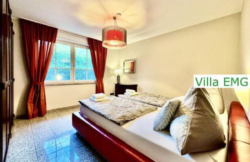 Ferienhaus Villa EMG Gelsenkirchen nah Essen Dortmund mit Pool und Garten für Familien Gruppen bis 21 Personen - Foto 10