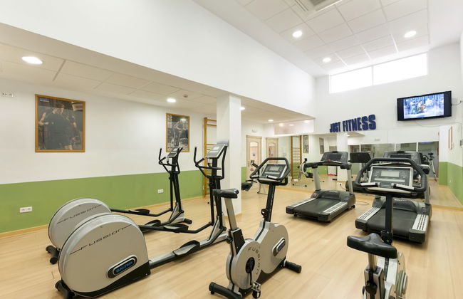 Crown Resorts Club Marbella - Photo 31