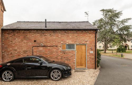 The Coach House - Cosy Retreat in Warwickshire! - Photo 53