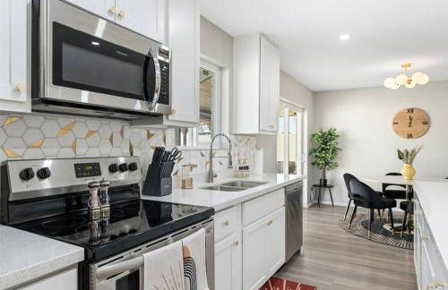 Cozy Warm Oasis-Heated Pool-Perfect location-Spring TRN - Foto 18