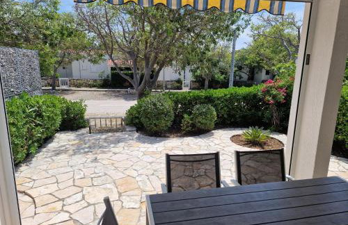 Cozy apartment near beach in Gajac - Foto 14