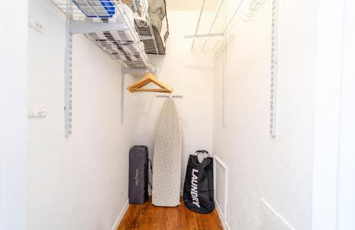 The Blue Parrot - Foto 89