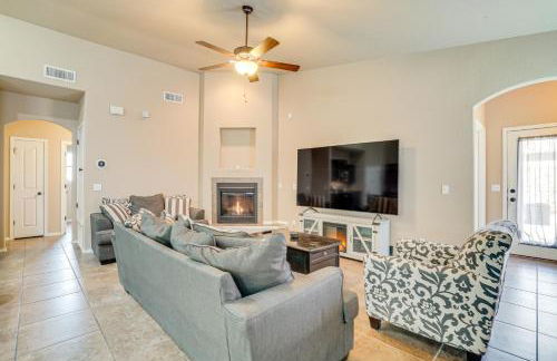 Santa Teresa Home with Patio and Grill! - Foto 3