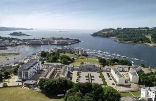 9 Admiralty House Stunning Luxury Apartment with free parking - Foto 6