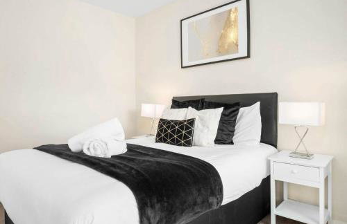 Stylish 3 Bedroom House - Pool & Tennis Table - Garden - Off Street Parking 782S - Foto 16