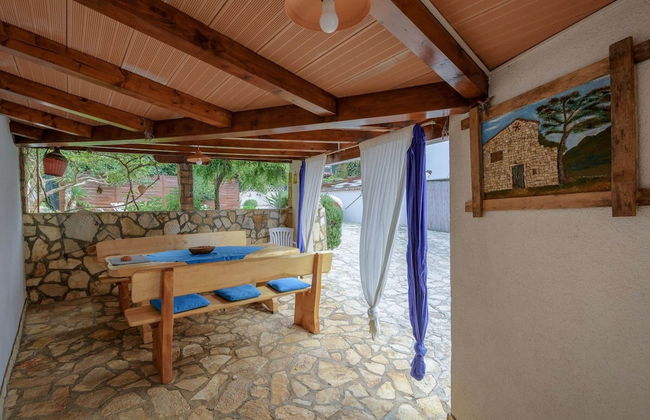 Spacious Holiday Home in Istria Croatia With Pool - Foto 1