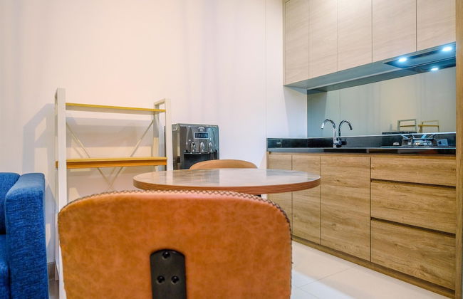 Best Homey And Nice 1Br At Ciputra World 2 Apartment - Foto 5