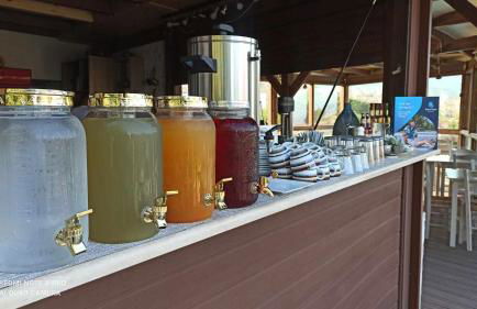 Orfeas Studios Molivos - Photo 35