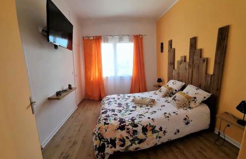 VILLA avec piscine - 4 chambres - parking - calme - Foto 11