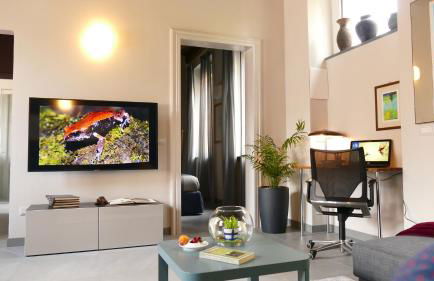 Casa25- Convenient location to Miland Centre & Como Lake! - Photo 6