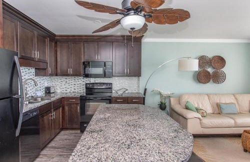 ROYAL GARDEN RESORT 903 condo - Photo 2