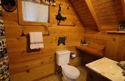 Cute updated Mountain Cabin fireplace #3 - Foto 20