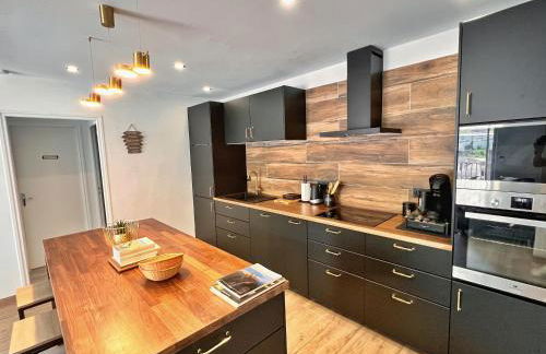 La Capucine - Lumineux avec balcon et parking - Foto 6