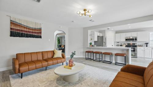 4BD Tropical Pool Oasis with a Game Room - Foto 5