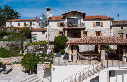 Holiday Home Oliti with Pool - Photo 4