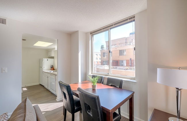 National at Ballston Place - Photo 10