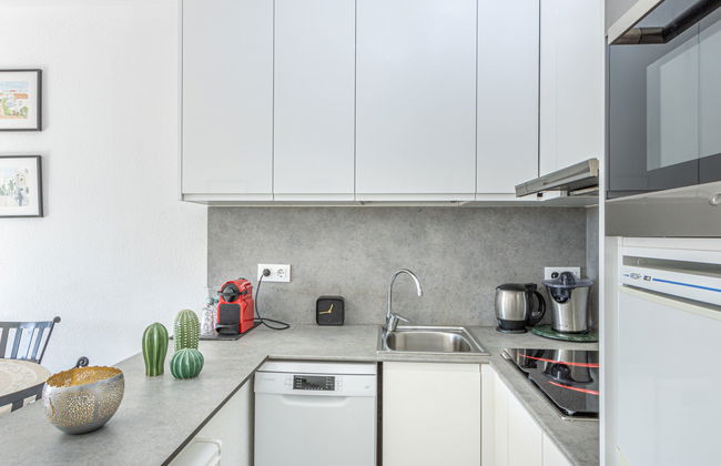 2 bedroom Apartment in Castelló d'Empúries - Photo 9