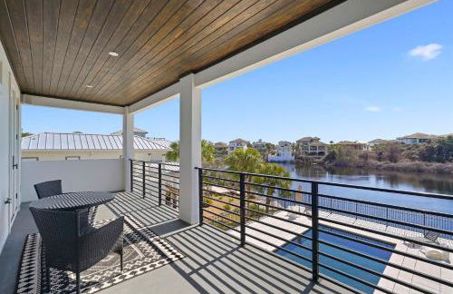 Water's Edge - Luxury Lakefront Beach House with Private Pool & Community Amenities - Foto 30