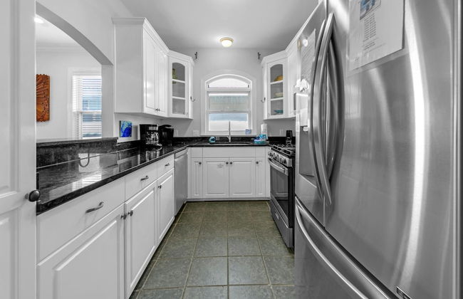 The Spyglass a 5 bed 3 bath house that sleeps 14 and just 67 steps from the beach - Foto 33