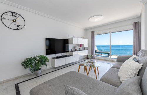 The Penthouse Panorama Exclusive Seafront Estate - Photo 7