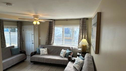 Newly Renovated 2 Bedroom House - Foto 2