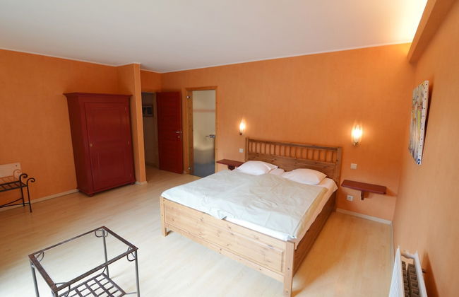 Scenic Villa Near Lake View - Foto 27