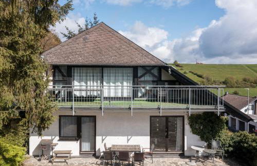 Holiday Home Eifelnatur - Haus 2-4 by Interhome - Foto 1