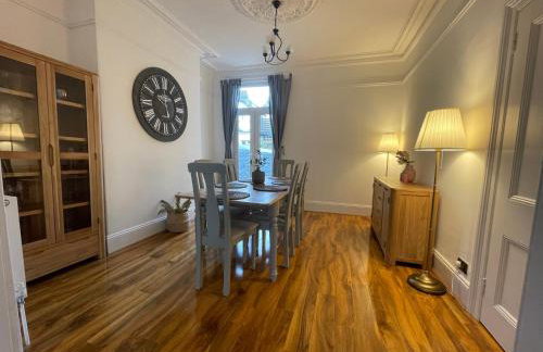 Modern Luxury 3 bed house - Foto 4