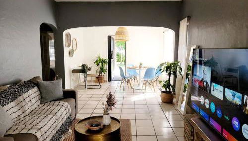 Tropical Charm Little Havana Calle Ocho 3 - Foto 4