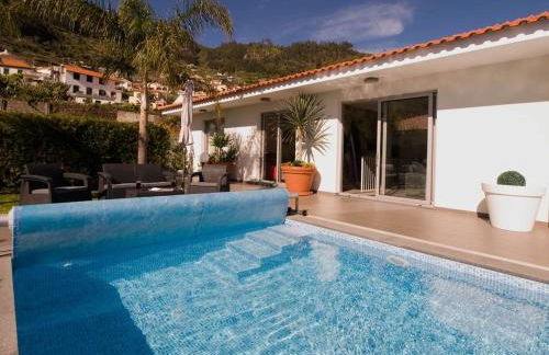 Blue Villa - Photo 20