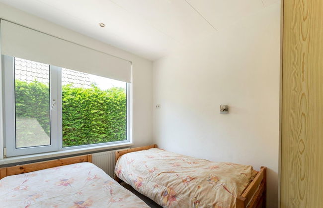 Holiday Home in Baarland With Garden - Foto 8